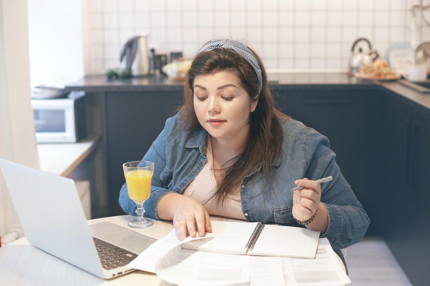 Espacio de trabajo donde ayudamos a emprendedores con sus finanzas