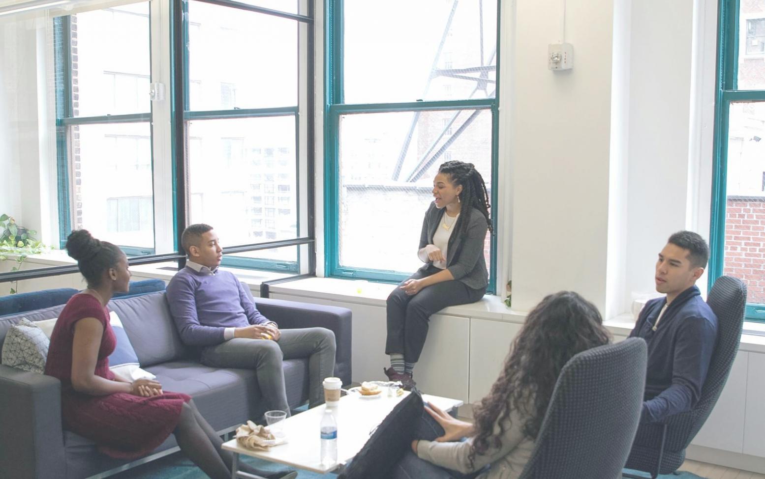 Ambiente profesional para consultas financieras personalizadas